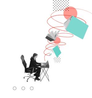woman desk online learning